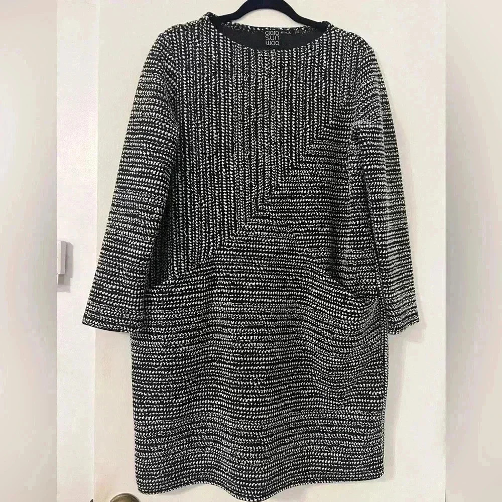 Clara Sun Woo Black & White Long Sleeve Dress Size Medium (E119)